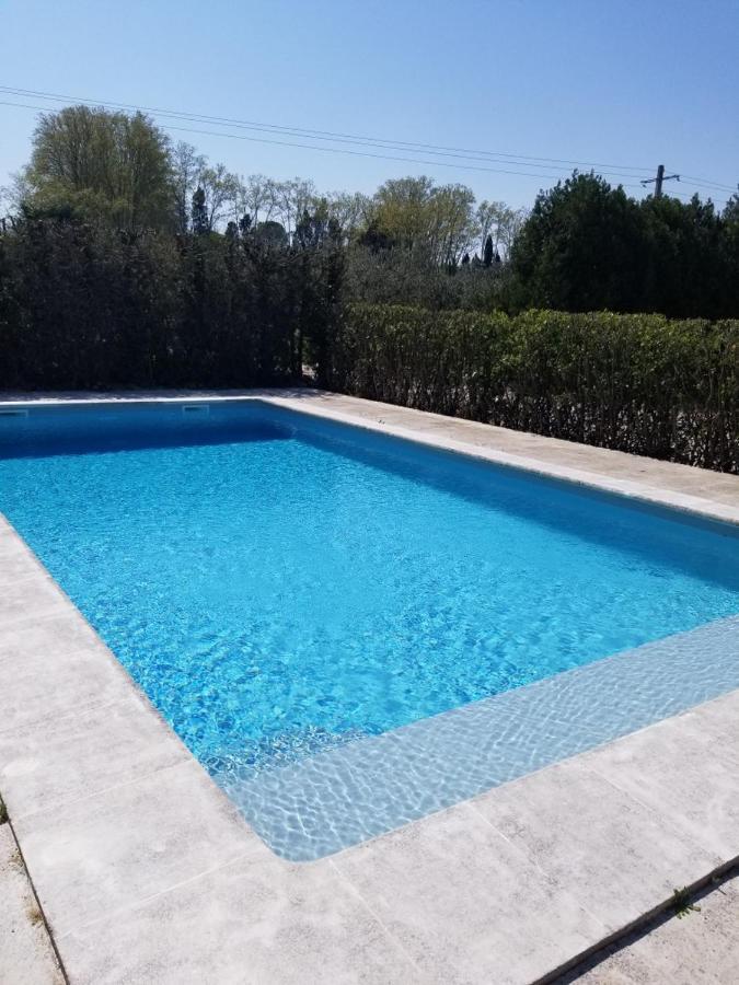 Appartement 2 Pers Avec Acces Piscine Saint-Rémy-de-Provence Dış mekan fotoğraf