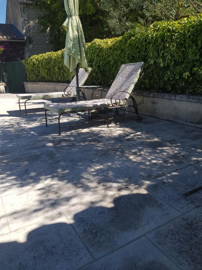 Appartement 2 Pers Avec Acces Piscine Saint-Rémy-de-Provence Dış mekan fotoğraf